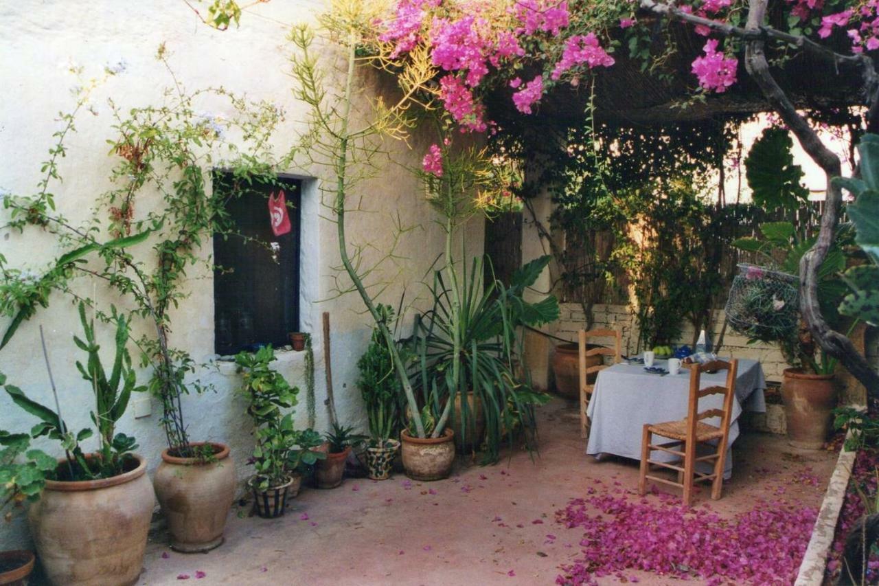 Casa De La Buganvilla Родалкилар Екстериор снимка